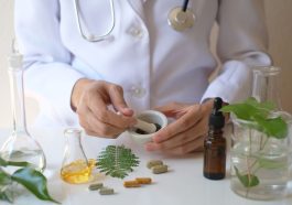 Alat Baru Ini Bikin Peracik Obat Cuma Butuh 2 Menit!