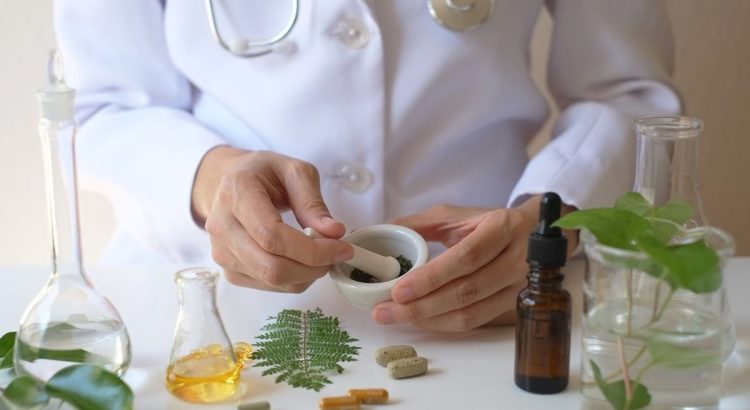 Alat Baru Ini Bikin Peracik Obat Cuma Butuh 2 Menit!